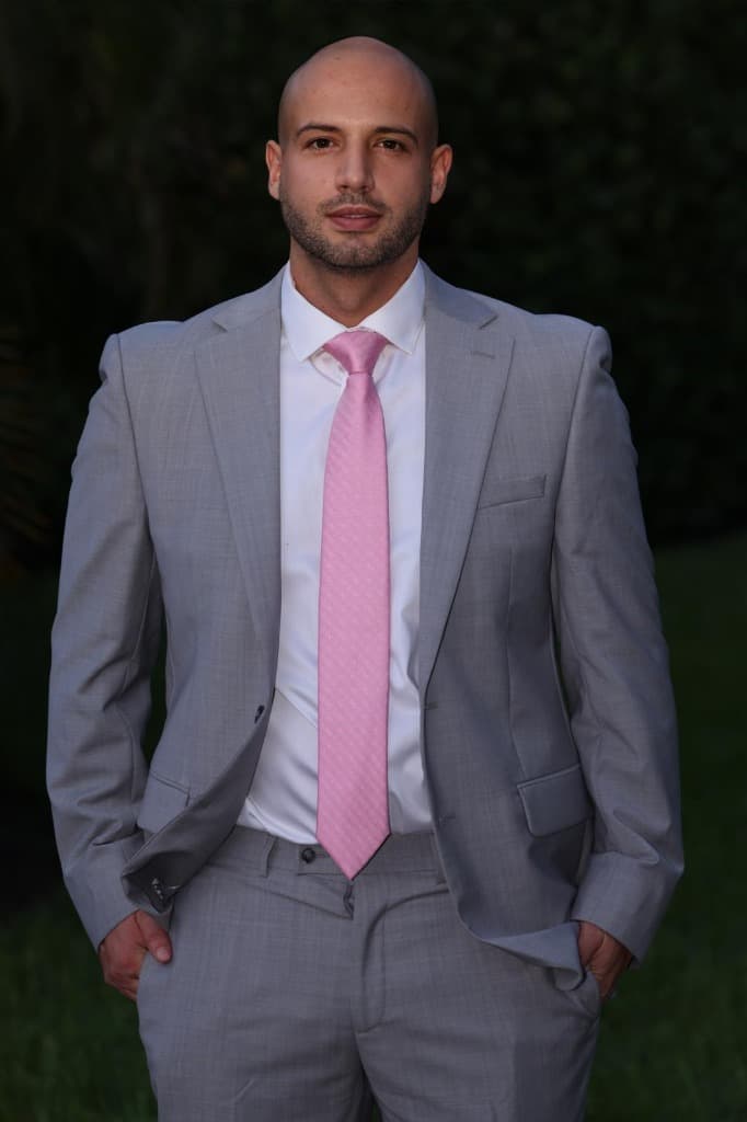 Andres Londono — Sales Representative, Safebound Realty South Florida