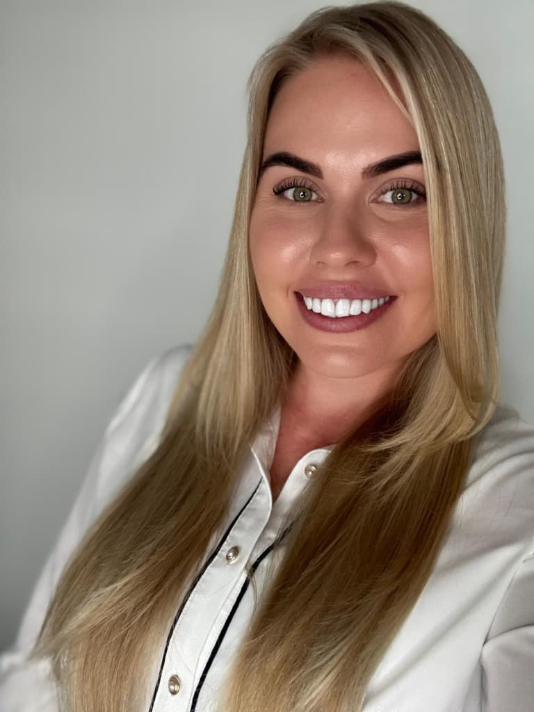 Ella Falcone — Agent, Safebound Realty South Florida