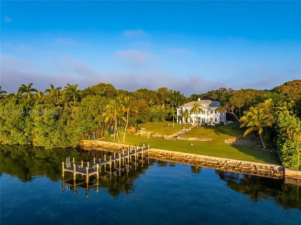 7BR/5BA luxury property in Miami, FL — $110,000,000